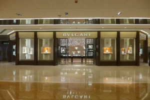 The-Allure-of-Bvlgari-Why-Women-Can't-Get-Enough-of-This-Iconic-Jewelry-Brand